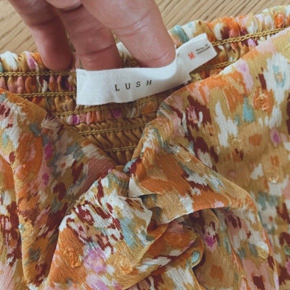 NWOT Lush crop top - Picture 3 of 3